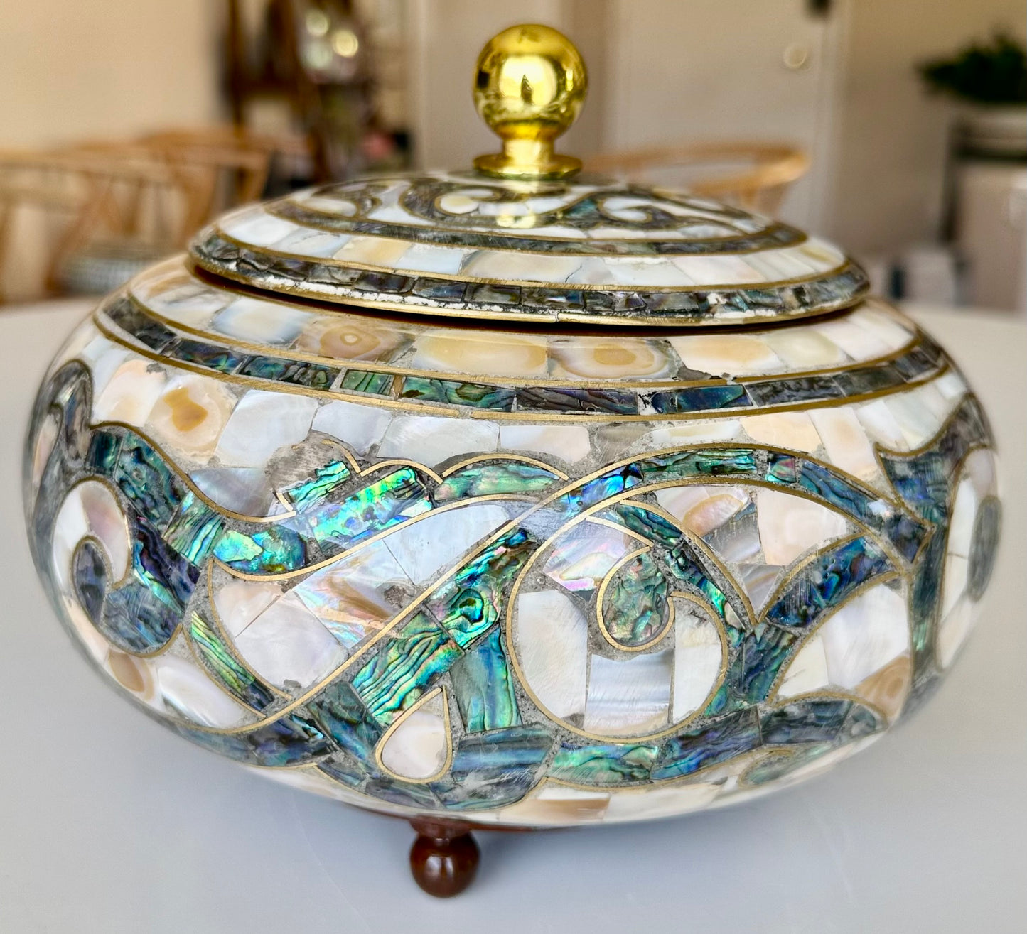 Mother-of-Pearl Lidded Vessel (Medium)