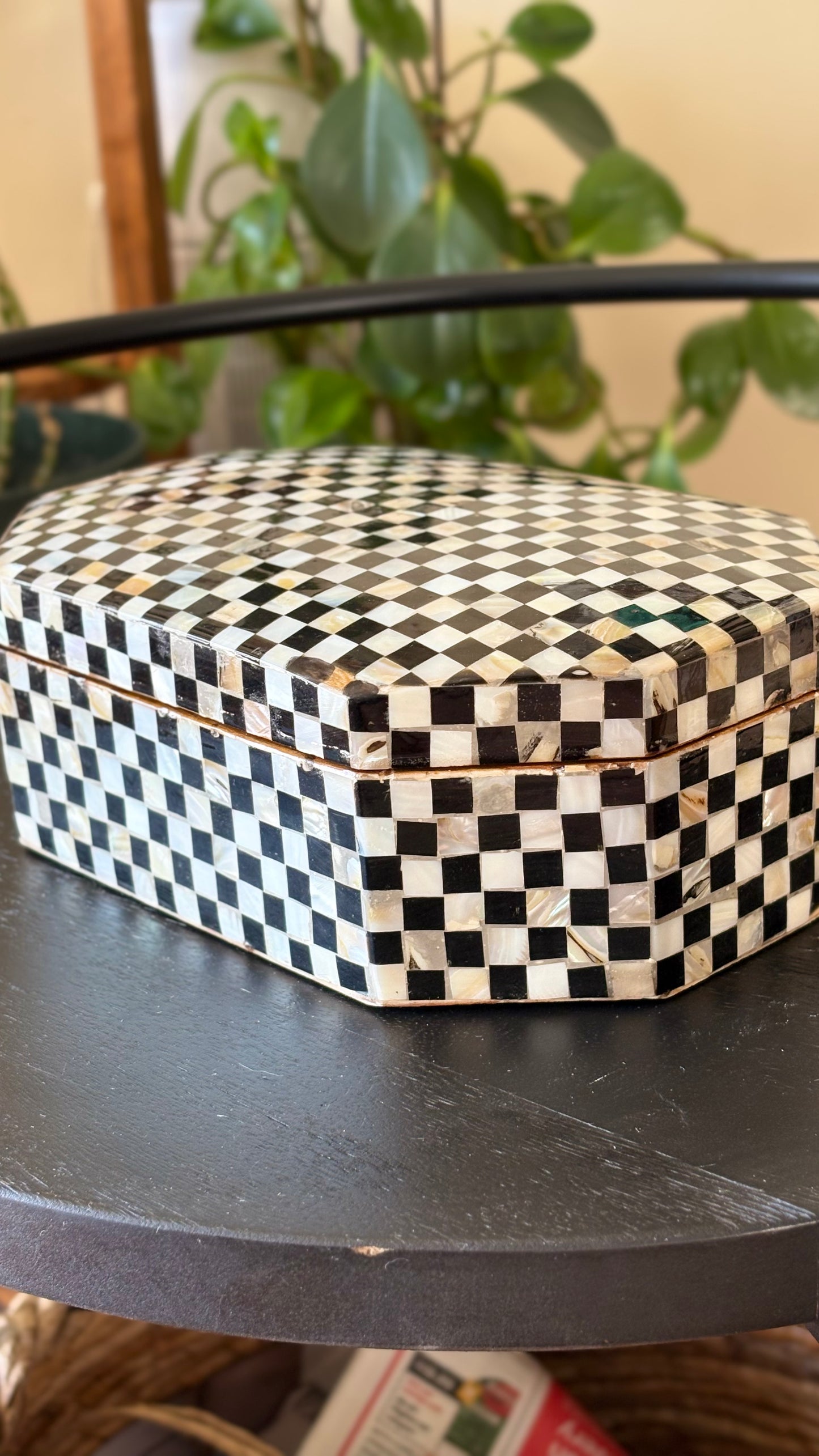 Monaco Checkerboard Shell Box