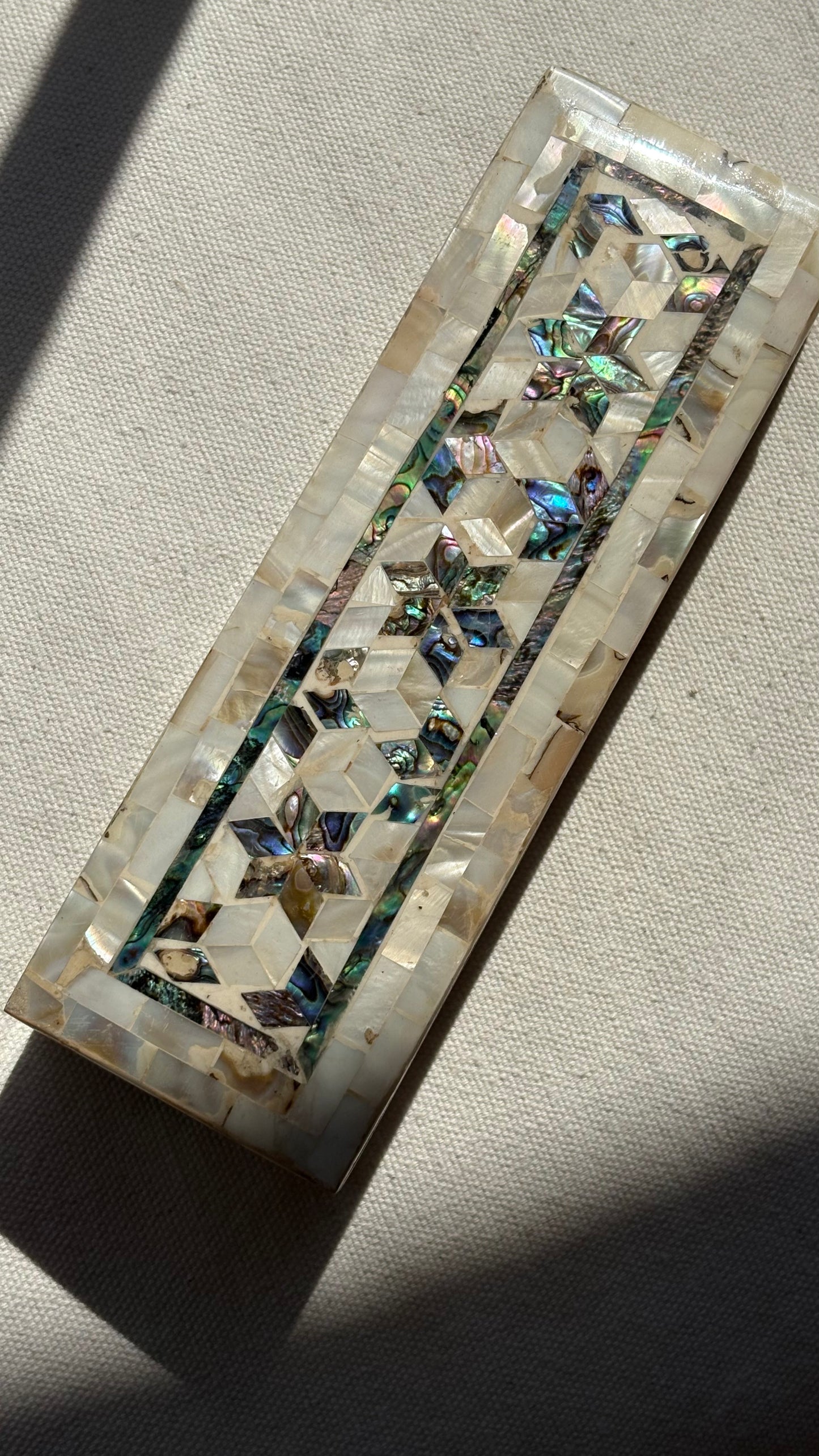 The Empress Scroll Box