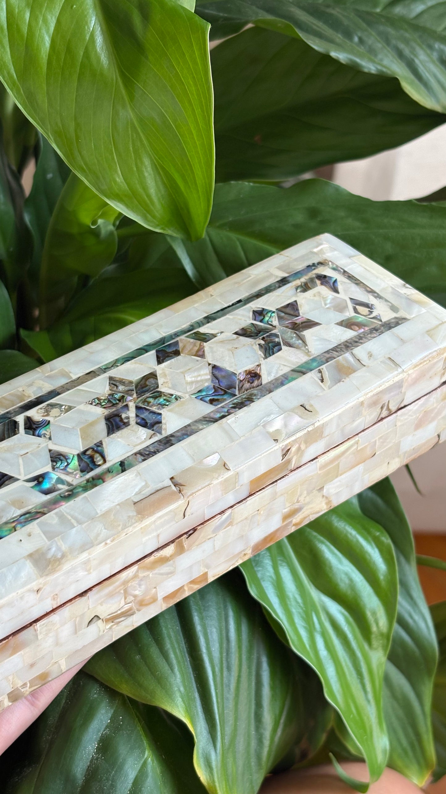 The Empress Scroll Box